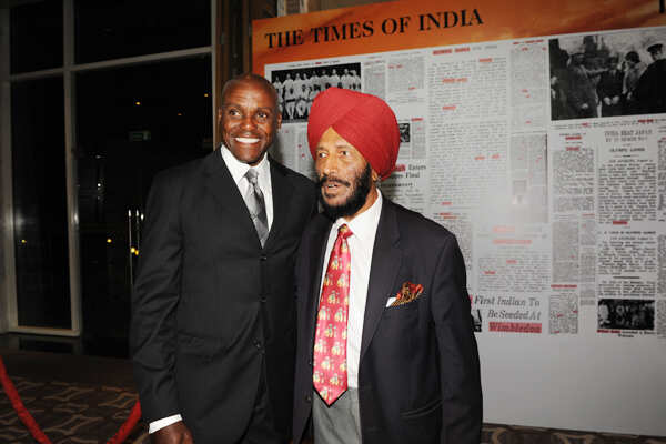 Photo - Carl Lewis date with Milkha Singh @ TOISA