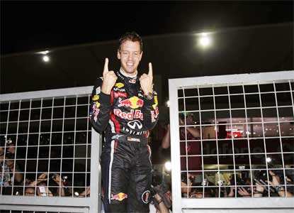 Sebastian Vettel wins 2nd F1 title