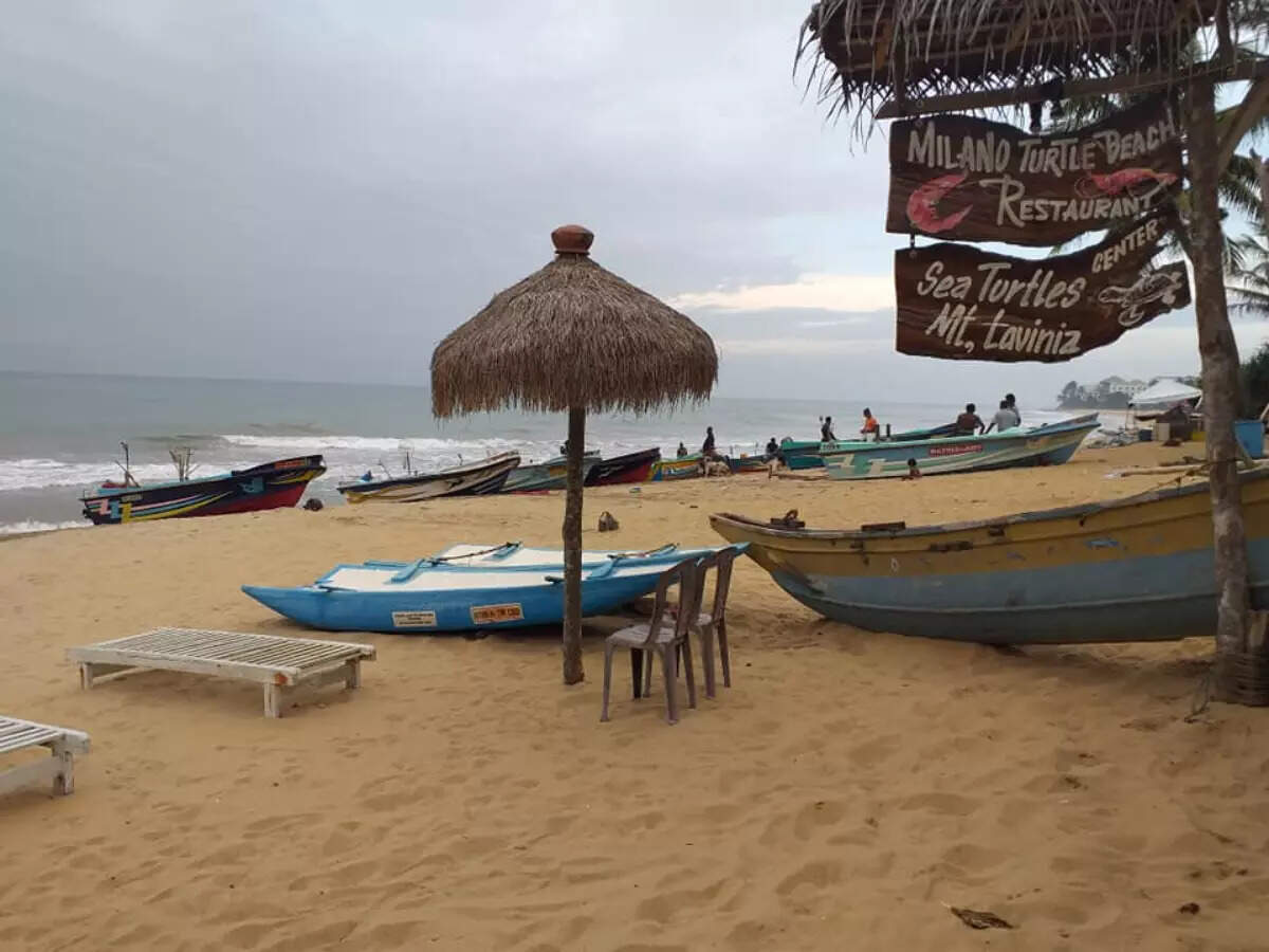 Mount Lavinia Beach Mount Lavinia Beach
