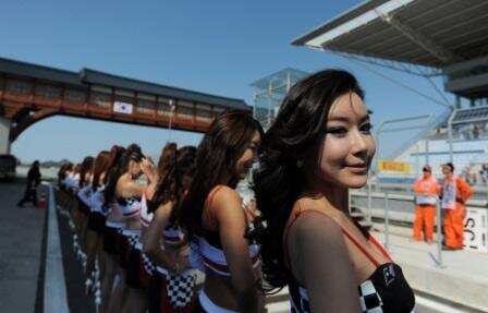 Grid girls at Korean F1 Grand Prix