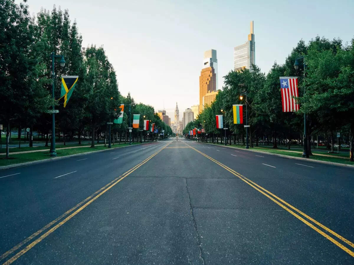 Benjamin Franklin Parkway Sunrise