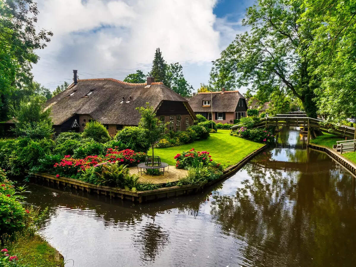 Giethoorn village Giethoorn village