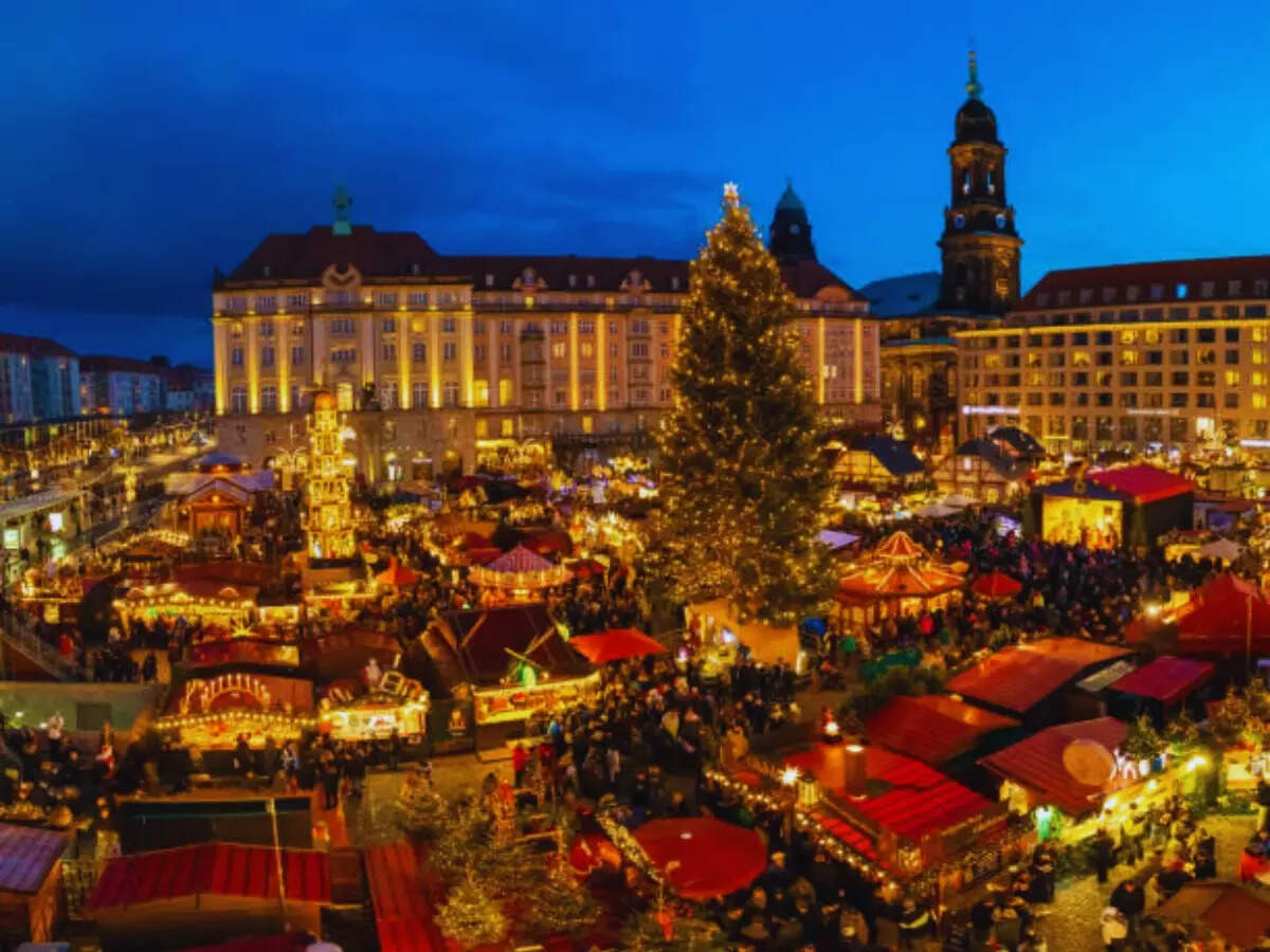 Striezelmarkt in Dresden Striezelmarkt in Dresden