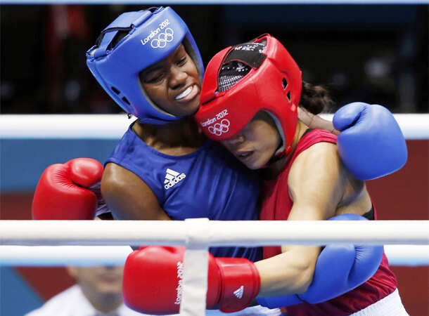Mary Kom wins bronze for India