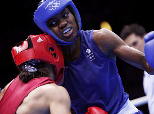 Mary Kom wins bronze for India