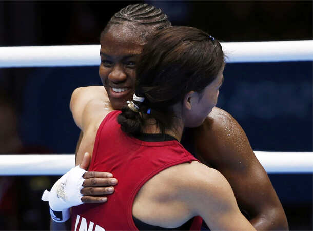 Mary Kom wins bronze for India