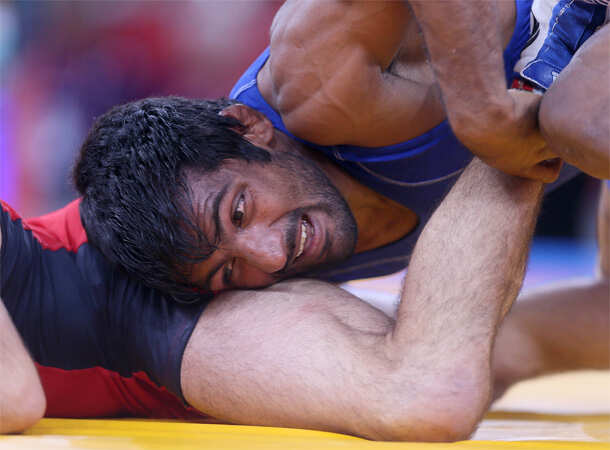 Dutt in action on Day 15