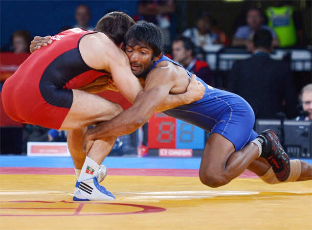 Dutt in action on Day 15