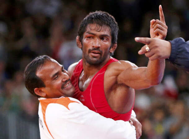 Yogeshwar Dutt wins bronze