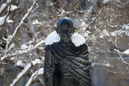Blizzard hammers US northeast