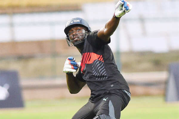 When Bolt beats Yuvraj in cricket