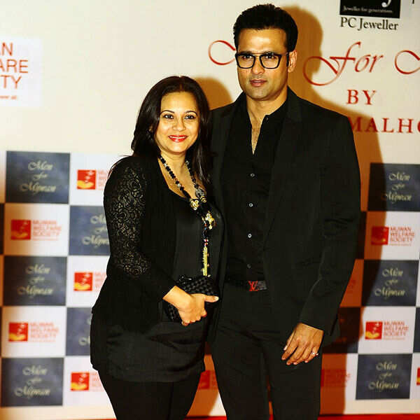 Celebs attend Mijwan fundraiser