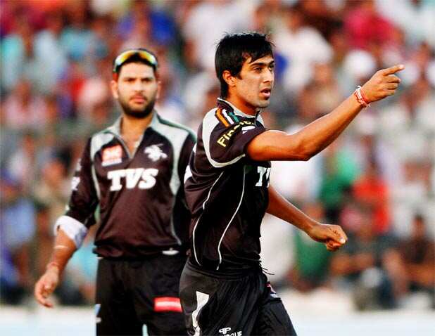 Match 38: Rajasthan Royals vs Pune Warriors India