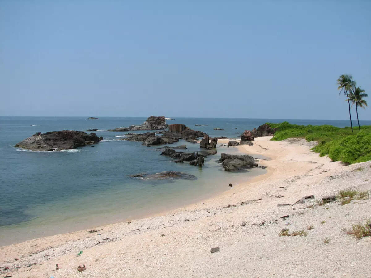 Coconut Island, one of the four islands on the St.Mary's Islands in Karnataka Coconut Island, one of the four islands on the St.Mary's Islands in Karnataka