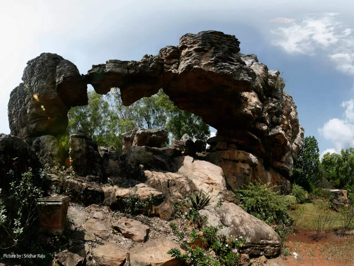 Shilathoranam Shilathoranam