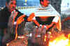 Locals across India face brunt of biting cold