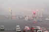 Delhi: Fog disrupts traffic, mercury dips below 5 degrees