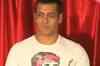 Salman refuses to watch 'Raavan'