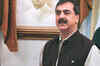 Pakistan arrests 7 militants, foil plot to kill PM