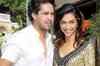 Siddharth sneaks into Deepika's car
