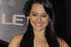 Sonakshi shows her over-confidence!