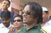 Shoaib Akhtar look-alike wants Team India to win!