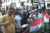 Indians in London support Anna Hazare