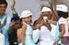 Anna Hazare breaks his 12-day-long fast